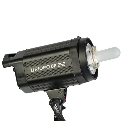 Triopo DP-250W Studióvaku - Studio Flash